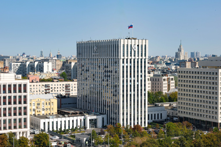 Административная ответственность за производство и распространение экстремистских материалов.